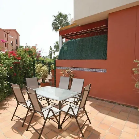 Casa de Férias Two-bedroom Holiday In